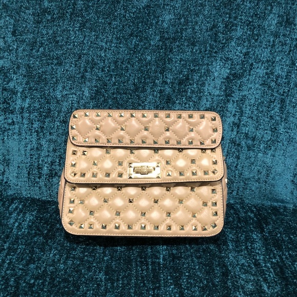 ⛔️SOLD⛔️ 
 studded handbag - Picture 1 of 4
